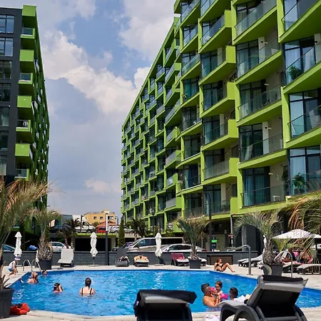 Apartament Endless Summer 64 Pools Prarking Năvodari